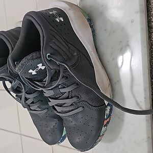 Under armour boy shoes